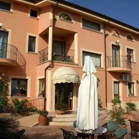 Aurora Hotel 3*